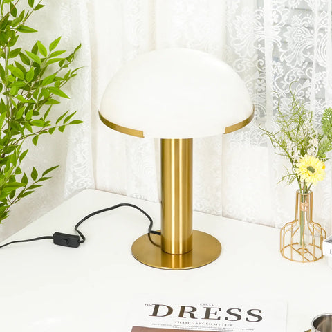 Elegance Alabaster Table Lamp Table Lamps Vakker Gold & White Glass  