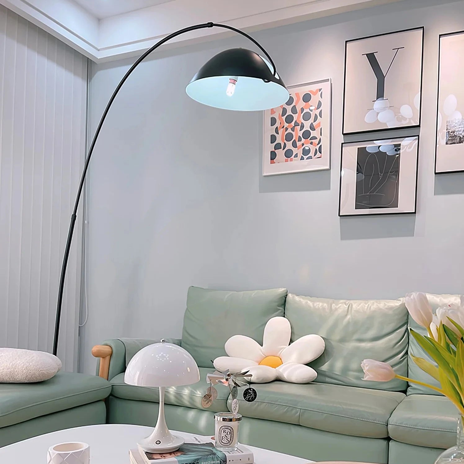 Verse Arc Floor Lamp lamp Stembulbs