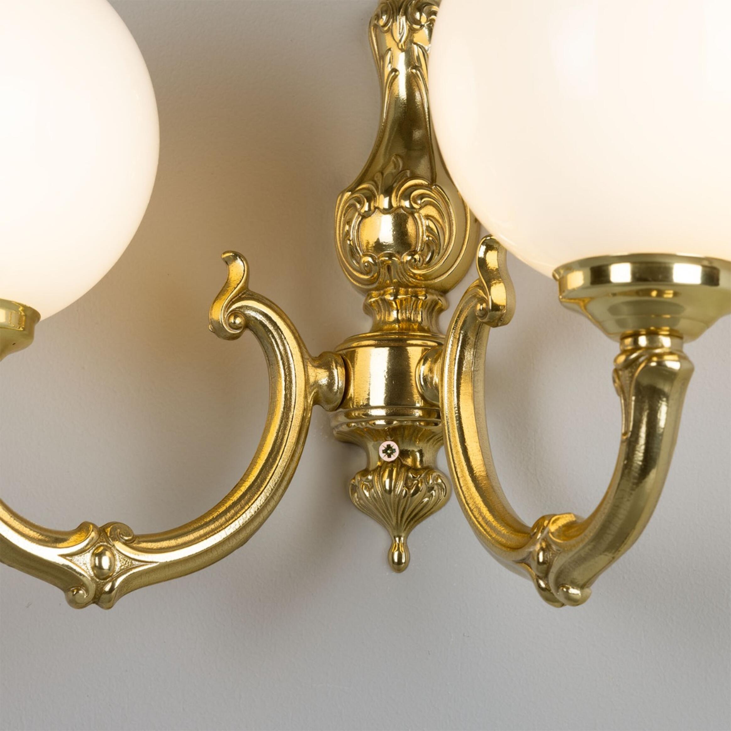 Ben 2-Arm Traditional Wall Light Wall Light Mullan Lighting
