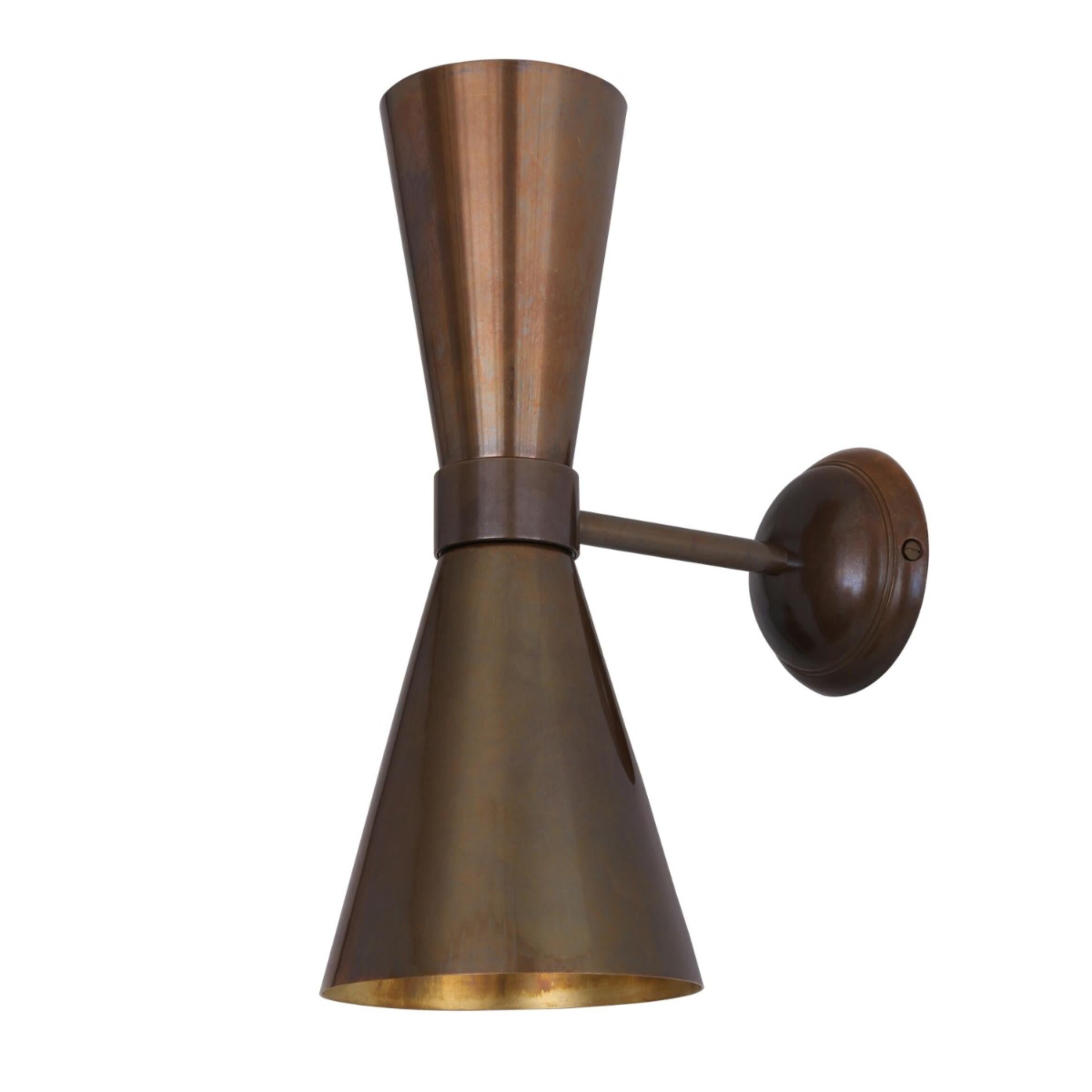 Amias Elegant Wall Light Wall Light Mullan Lighting