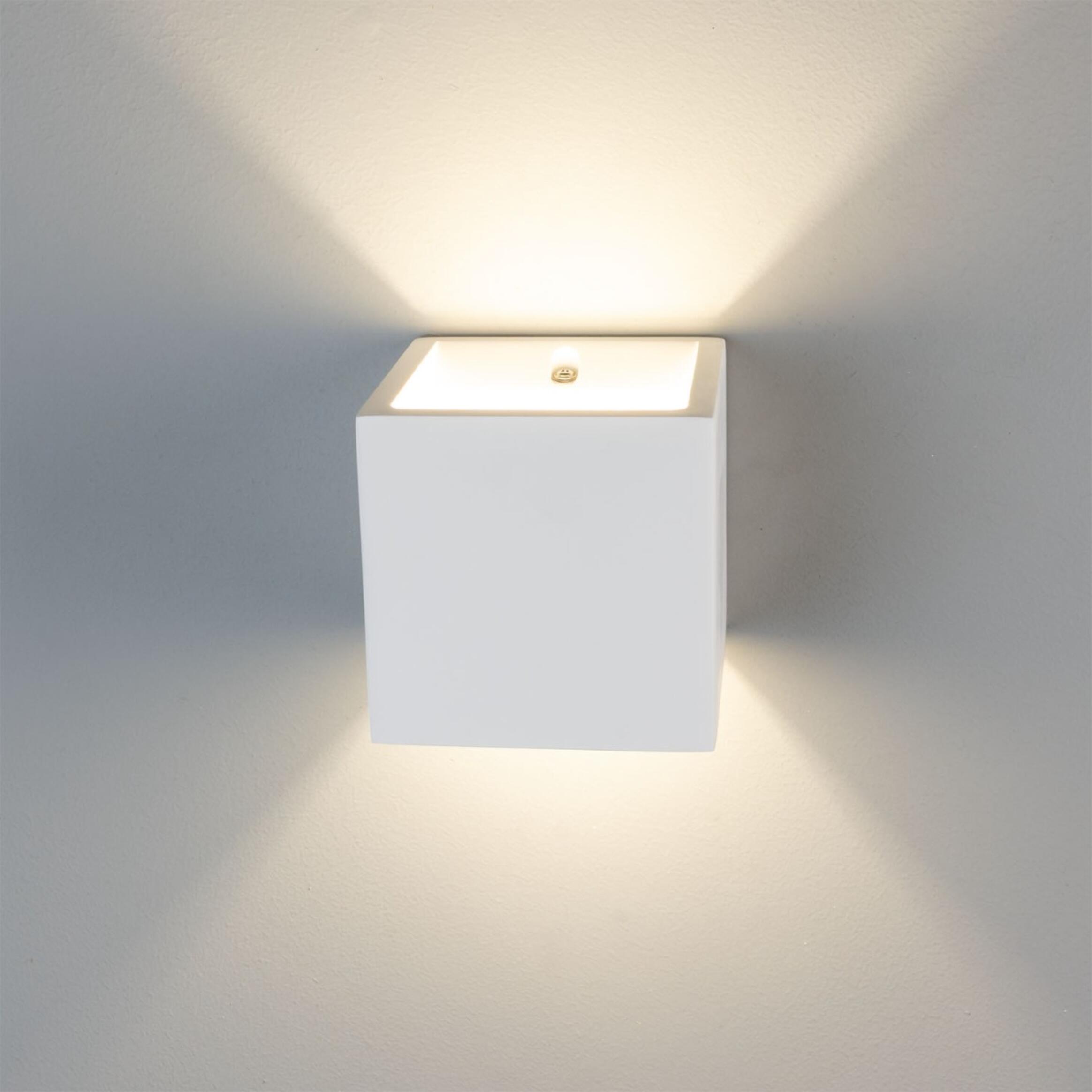 Lisbon Up wall light